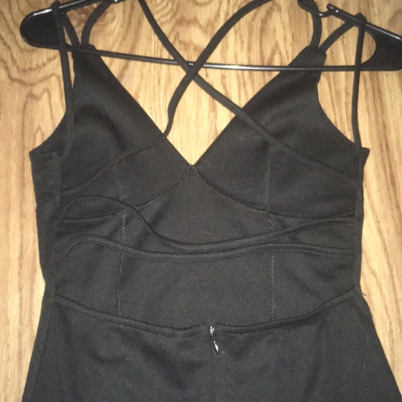 Little black dress - Picture 2 of 3